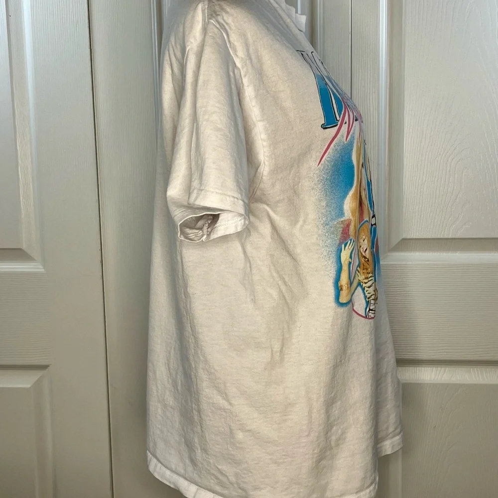 Vintage Hannah Montana short sleeve tee - Picture 7 of 7